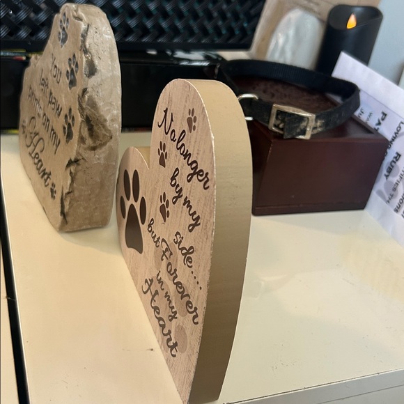 Heart and Stone Paw Print Decor - Picture 13 of 13